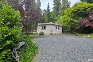 2284 Yew St, Bellingham, WA 98229 - Photo 3