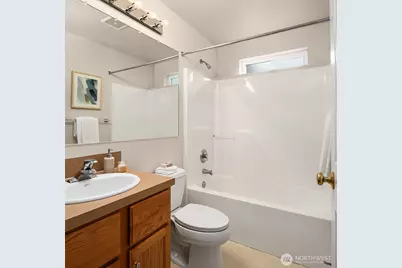 19811 Wallingford Avenue N, Shoreline, WA 98133 - Photo 31