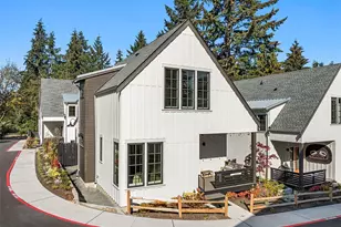 2218 NE 125th St, Seattle, WA 98125 - Photo 5