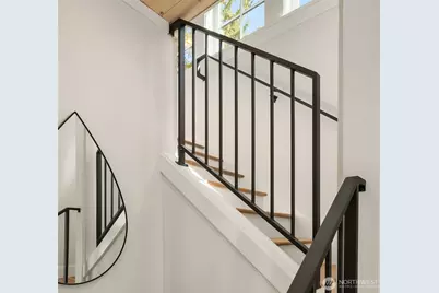 2218 NE 125th Street, Seattle, WA 98125 - Photo 17