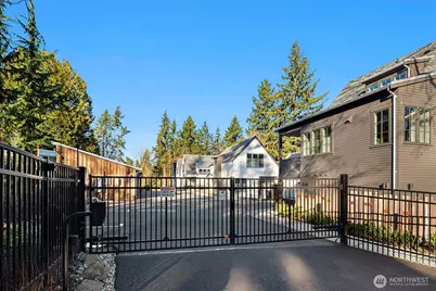 2218 NE 125th Street, Seattle, WA 98125 - Photo 37