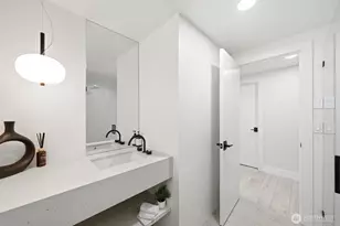 14022 Meridian Ave S, Everett, WA 98208 - Photo 9