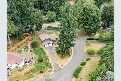 3995 Fischer Park Avenue NE, Bremerton, WA 98310 - Photo 31