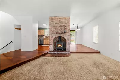 3995 Fischer Park Avenue NE, Bremerton, WA 98310 - Photo 7