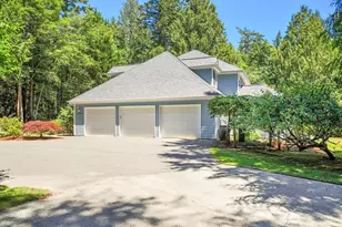 195 NE Lazy Fox Ln, Poulsbo, WA 98370 - Photo 11