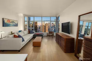 588 Bell St, Seattle, WA 98121 - Photo 5