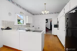 714 W First St, South Bend, WA 98586 - Photo 15