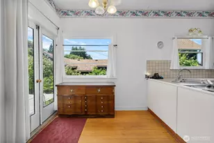 714 W First St, South Bend, WA 98586 - Photo 17