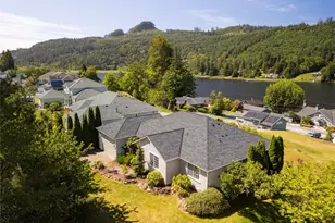 18820 Big Lake Ridge Pl, Mount Vernon, WA 98274 - Photo 9