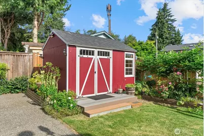 929 149th Place SW, Lynnwood, WA 98087 - Photo 3