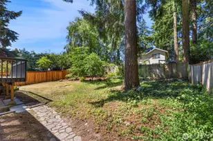 12521 2nd Ave NE, Seattle, WA 98125 - Photo 37