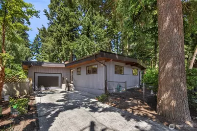 12521 2nd Avenue NE, Seattle, WA 98125 - Photo 1