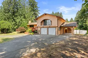 3560 NE Arrowhead Dr, Bremerton, WA 98311 - Photo 3