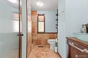 3560 NE Arrowhead Dr, Bremerton, WA 98311 - Photo 27