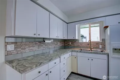 1709 2nd St, Marysville, WA 98270 - Photo 21