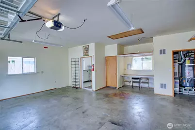 1709 2nd St, Marysville, WA 98270 - Photo 9