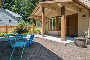 22430 SE 300th St, Black Diamond, WA 98010 - Photo 7