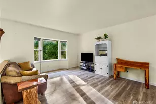 642 Sprague Valley Dr, Maple Falls, WA 98266 - Photo 5