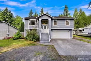 642 Sprague Valley Dr, Maple Falls, WA 98266 - Photo 1