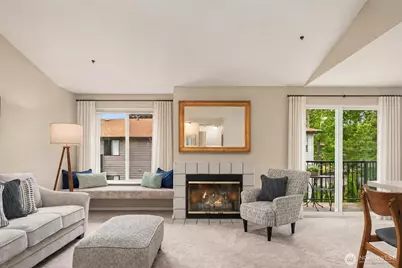 12424 109th Court NE #D304, Kirkland, WA 98034 - Photo 3