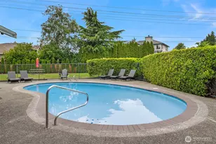 12424 109th Ct NE, Kirkland, WA 98034 - Photo 21