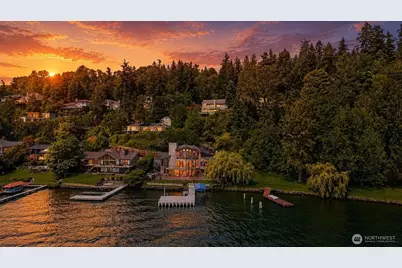 8279 W Mercer Way, Mercer Island, WA 98040 - Photo 3