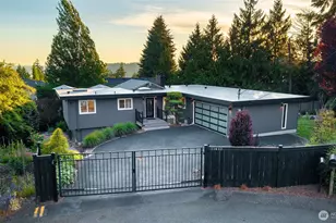 11410 SE 79th St, Newcastle, WA 98056 - Photo 1