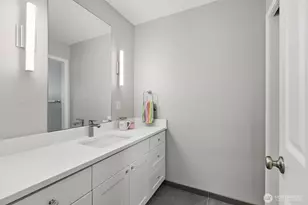 2307 108th Ave SE, Bellevue, WA 98004 - Photo 21