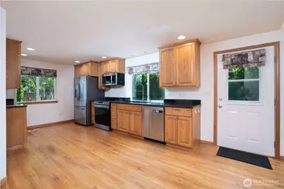 12404 133rd Street Ct E, Puyallup, WA 98374 - Photo 9