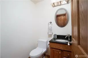 12404 133rd St Ct E, Puyallup, WA 98374 - Photo 13