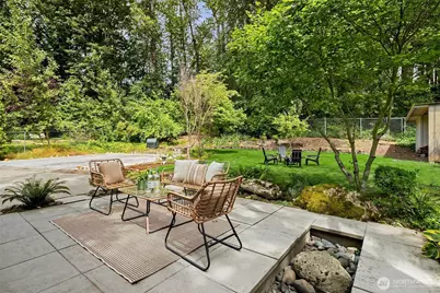 13034 105th Place NE, Kirkland, WA 98034 - Photo 3