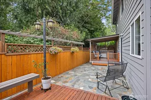 11325 NE 144th Pl, Kirkland, WA 98034 - Photo 25