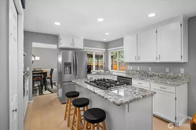 11325 NE 144th Place, Kirkland, WA 98034 - Photo 9