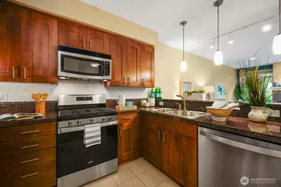 51 Pine Street #202, Edmonds, WA 98020 - Photo 3