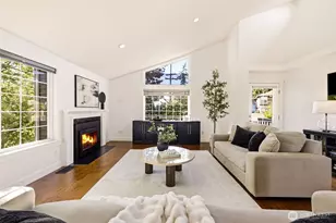 505 NE 78th St, Seattle, WA 98115 - Photo 3