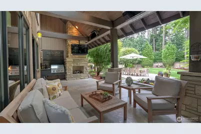 19360 163rd Court NE, Woodinville, WA 98072 - Photo 5