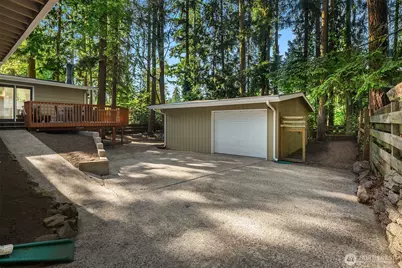 12210 NE 64th Street, Kirkland, WA 98033 - Photo 29