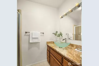 12210 NE 64th Street, Kirkland, WA 98033 - Photo 13