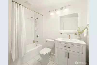 12210 NE 64th Street, Kirkland, WA 98033 - Photo 21