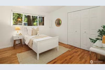 12210 NE 64th Street, Kirkland, WA 98033 - Photo 19
