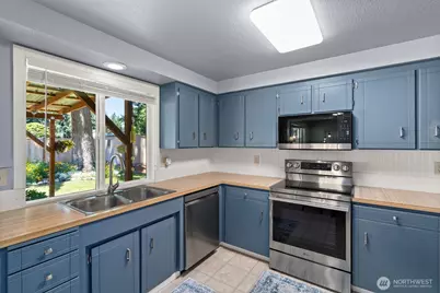 9138 Skokomish Way NE, Olympia, WA 98516 - Photo 9