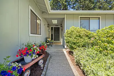 9138 Skokomish Way NE, Olympia, WA 98516 - Photo 3