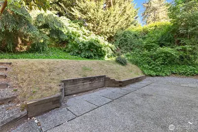 6814 119th Avenue SE, Bellevue, WA 98006 - Photo 19