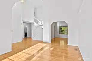6814 119th Ave SE, Bellevue, WA 98006 - Photo 3
