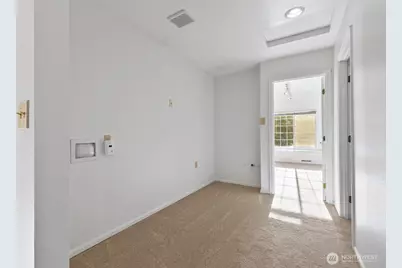6814 119th Avenue SE, Bellevue, WA 98006 - Photo 13