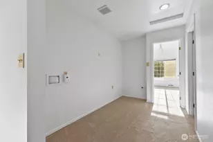 6814 119th Ave SE, Bellevue, WA 98006 - Photo 13