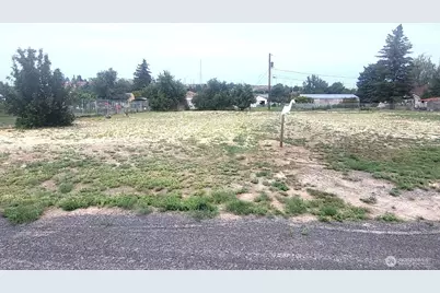 536 Spokane Street, Wilson Creek, WA 98860 - Photo 31