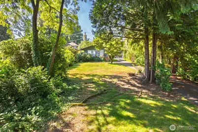 9412 SE 33rd Street, Mercer Island, WA 98040 - Photo 9