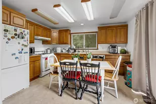 41019 Dean Kreger Rd E, Eatonville, WA 98328 - Photo 17