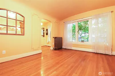 1101 17th Avenue #207, Seattle, WA 98122 - Photo 3